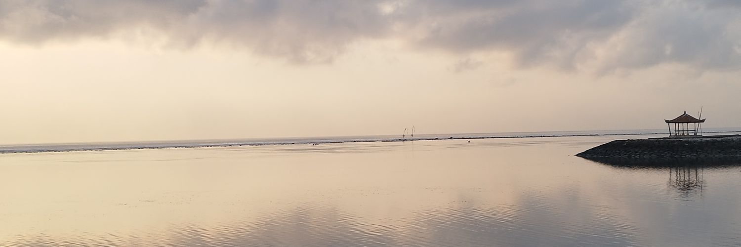HeeHeeyoung7's profile banner image