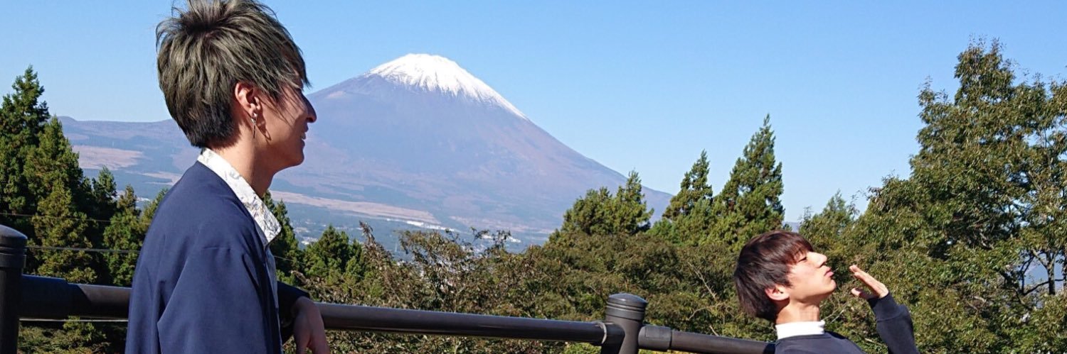 13Frontale's profile banner image