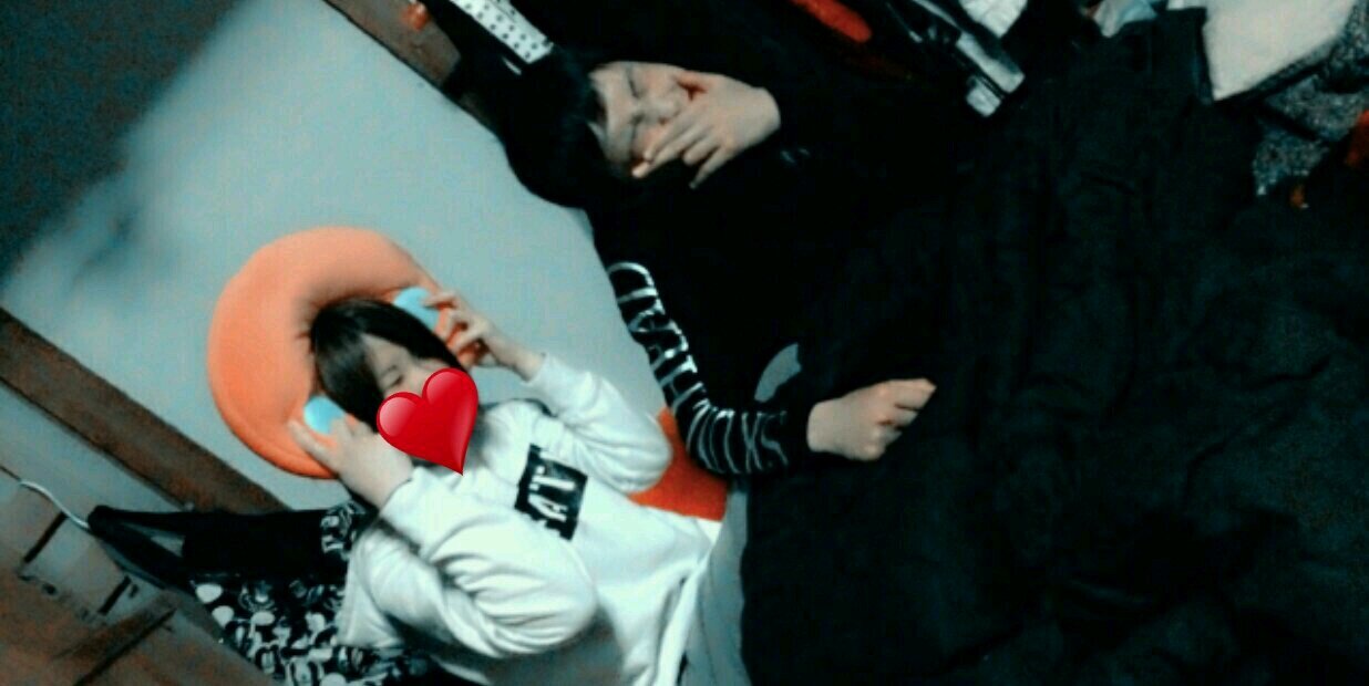 tmomo01082's profile banner image