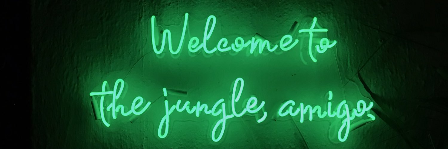 arahcast's profile banner image