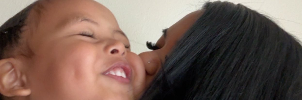 _elizarenee's profile banner image