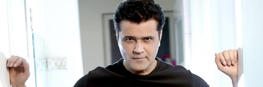 FilmzoneVivek's profile banner image