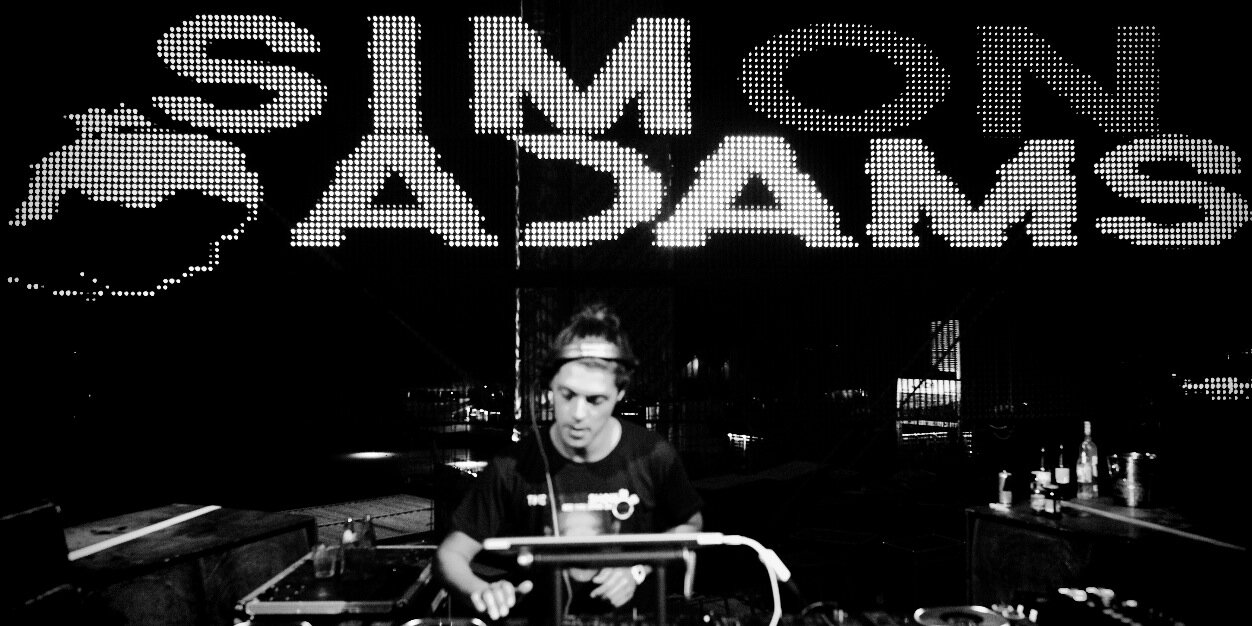 Simon ADAMS banner