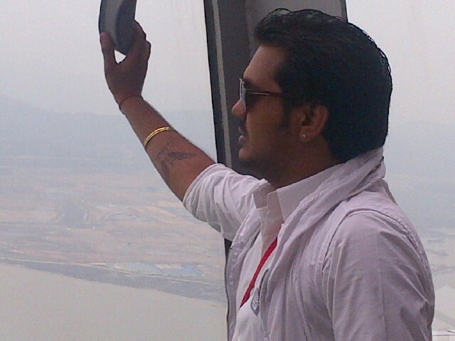 gopal_taparia13's profile banner image