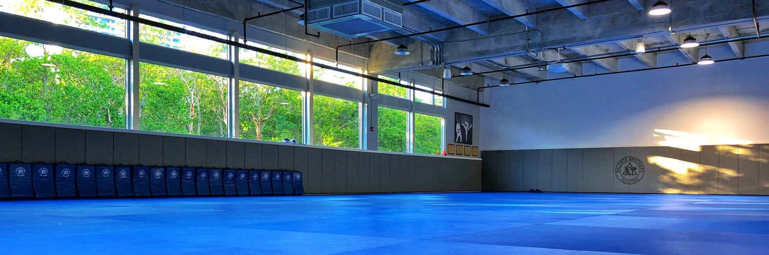 Valente Brothers banner