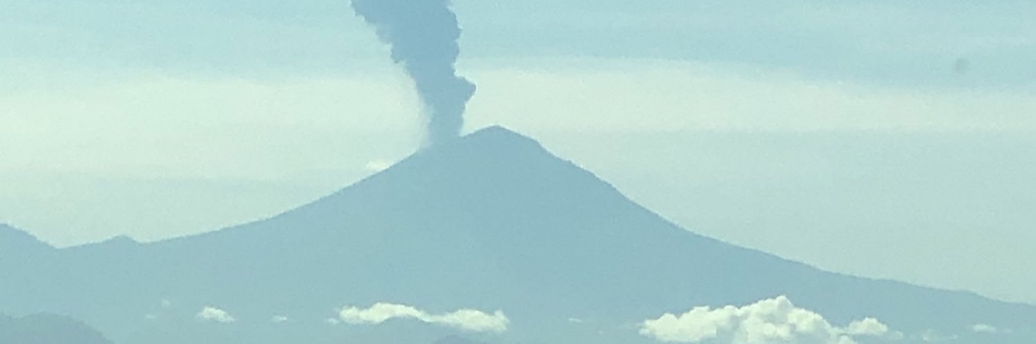 la_barrientos3's profile banner image