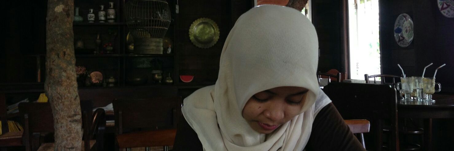 dwijuniary's profile banner image