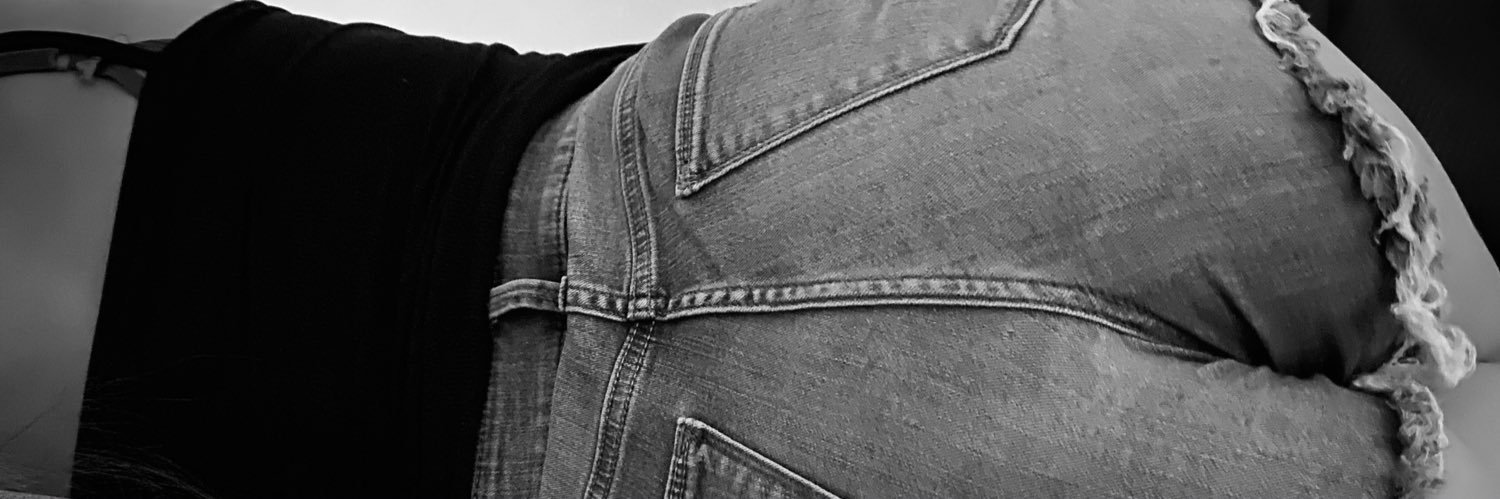AshSmashlee's profile banner image