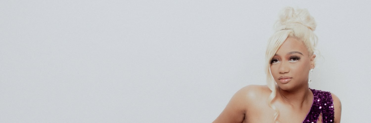 DaddyIsTyping's profile banner image