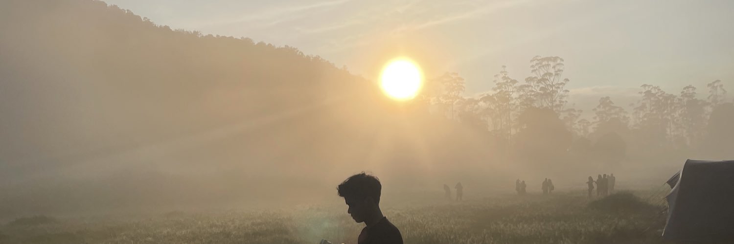 ashwintoks's profile banner image