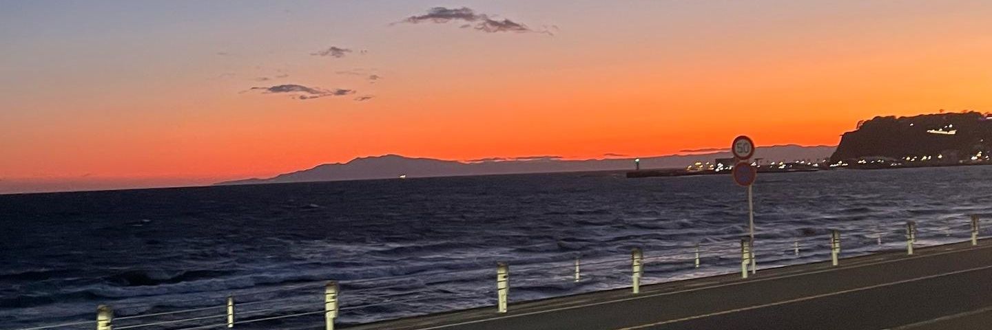 awieno_'s profile banner image