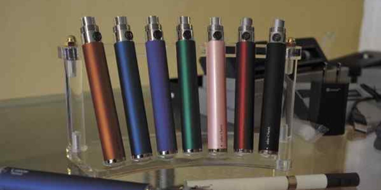 VaporCustom's profile banner image