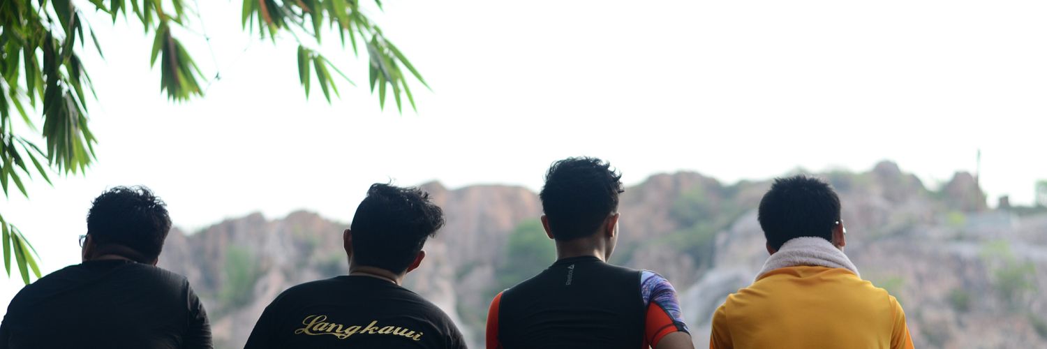 ijat18_'s profile banner image