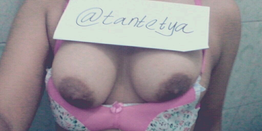 TanteTya's profile banner image