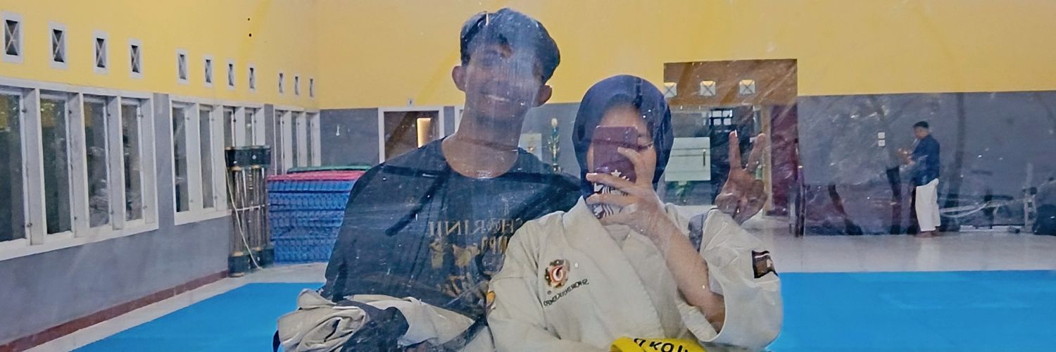 Dhyalisty's profile banner image