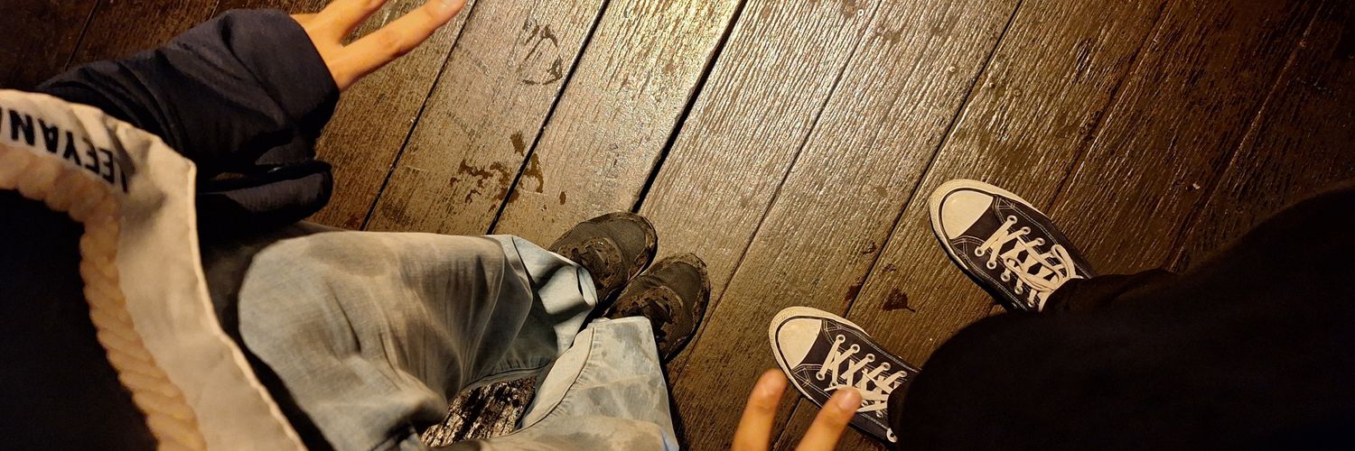 sofeazr's profile banner image
