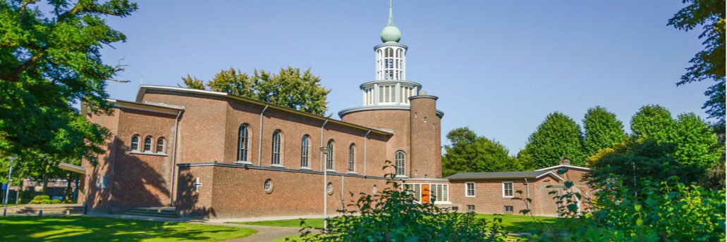 FatimaHuis's profile banner image