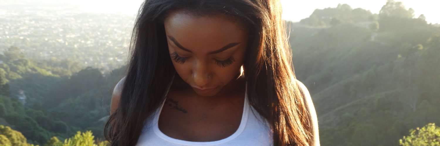 beethabeauty's profile banner image