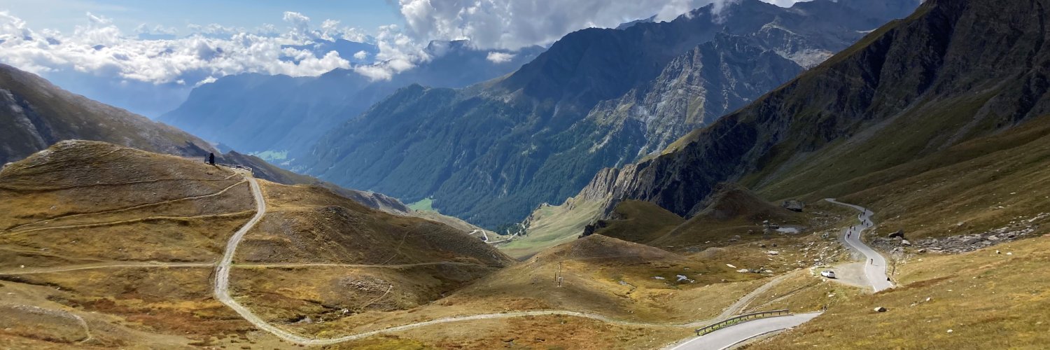 Simone Miatton banner