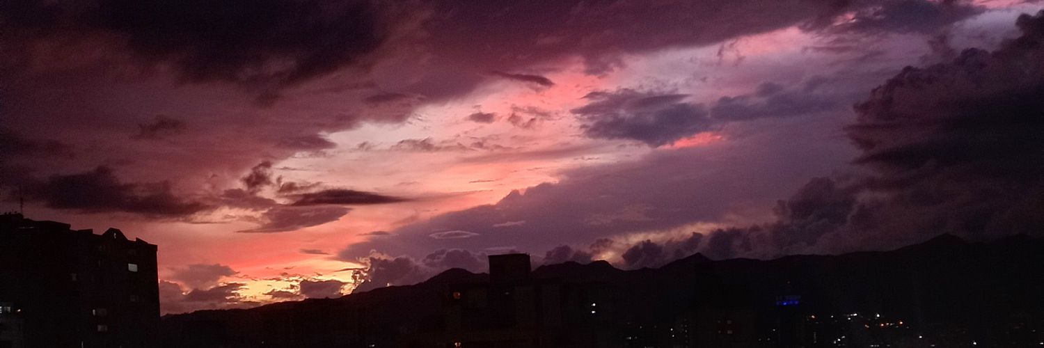 isaisa_b's profile banner image