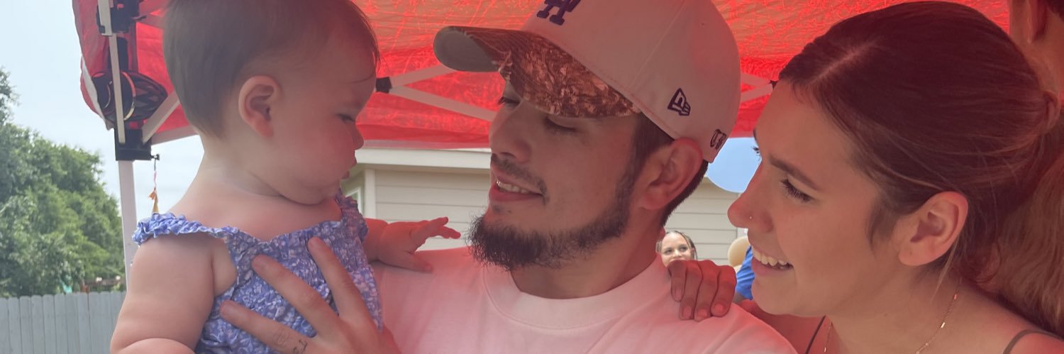 tylermoraida's profile banner image