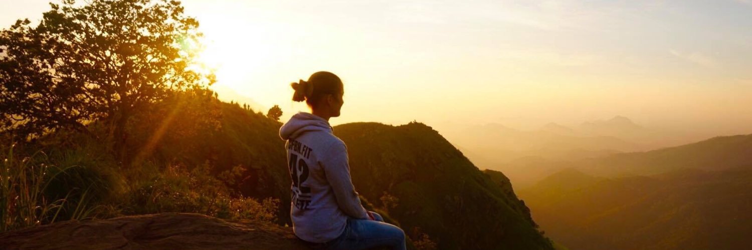 SuzannevdV's profile banner image