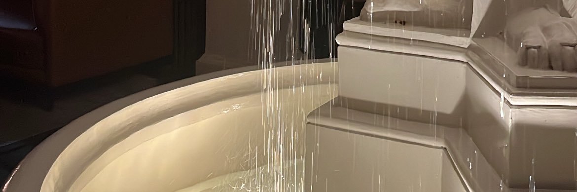 𝔸𝕡𝕣𝕚𝕝 banner