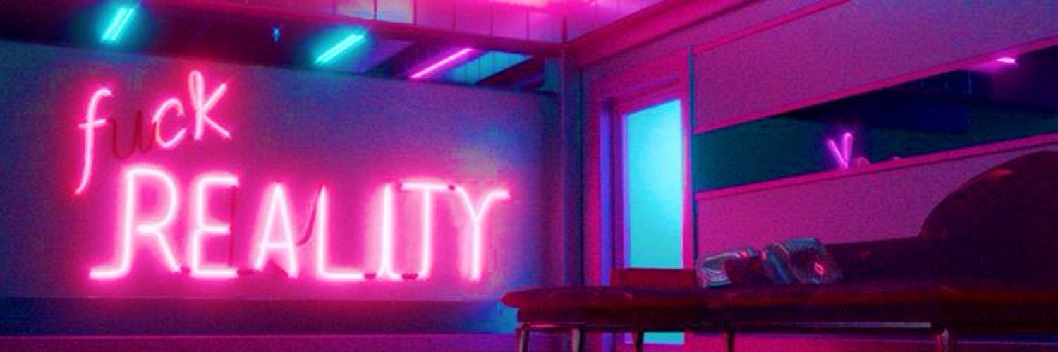 Desssnyc's profile banner image
