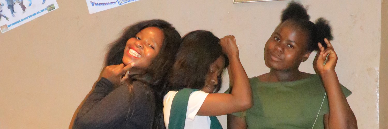 Queen_moosh1's profile banner image