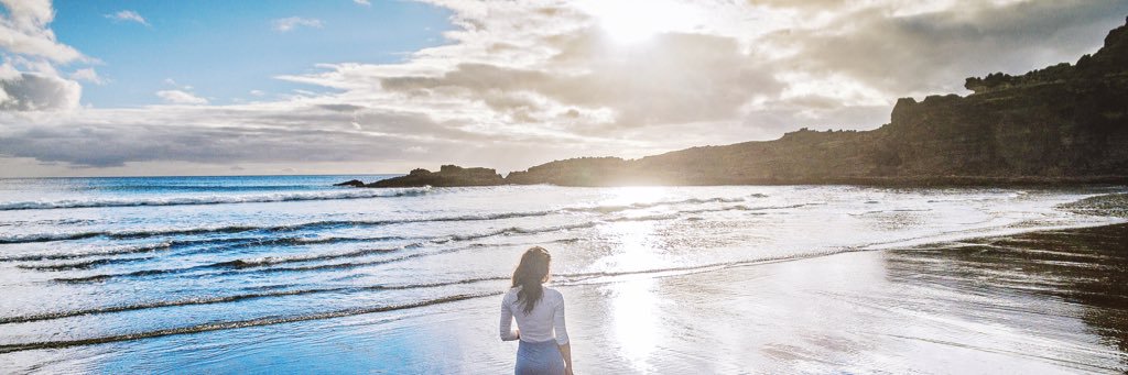 Raha Moharrak banner