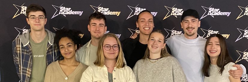 Chloedelsemme's profile banner image
