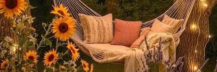 Liz Pearson 💋💕 banner