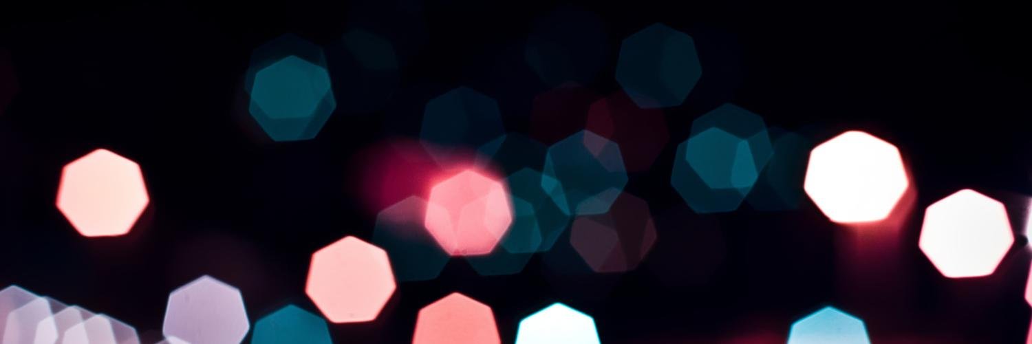 de la square banner