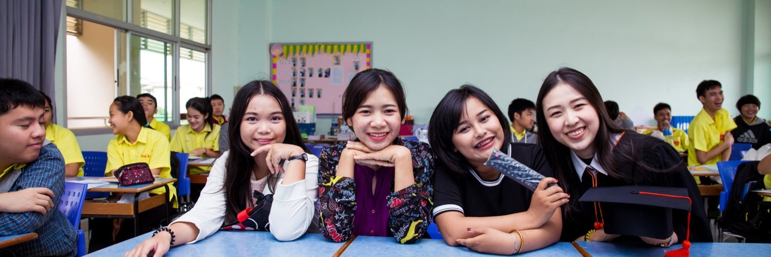 Missteenfriend's profile banner image