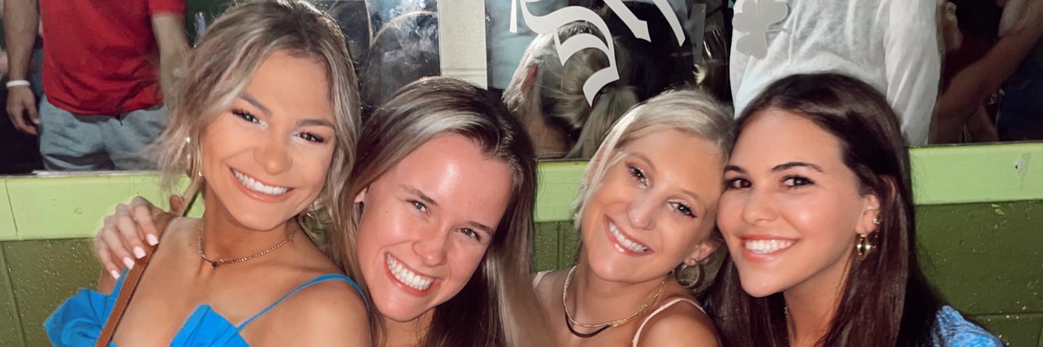 oliviaa53's profile banner image