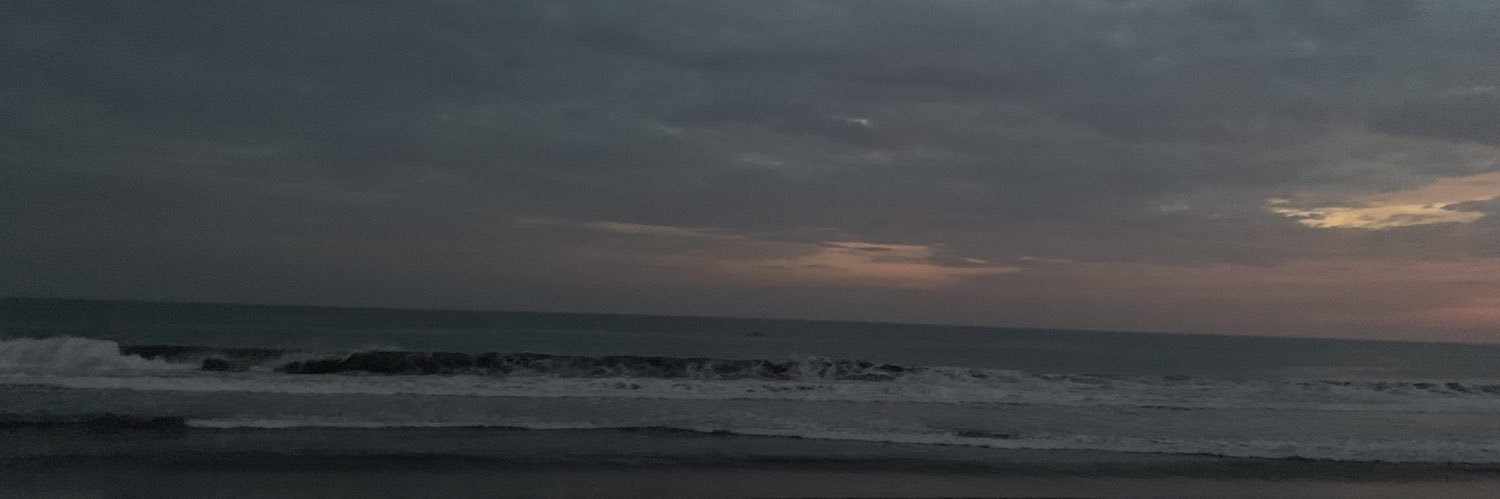 karlamo13's profile banner image