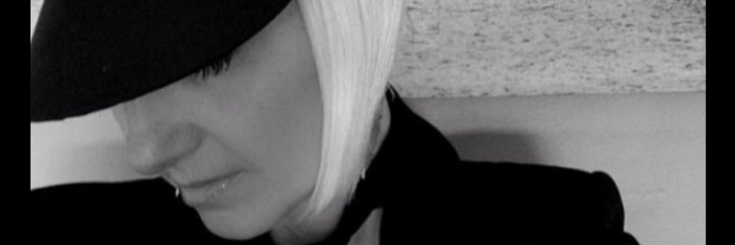 dmbDee's profile banner image