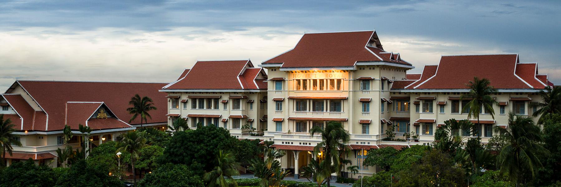 HotelLeRoyal's profile banner image