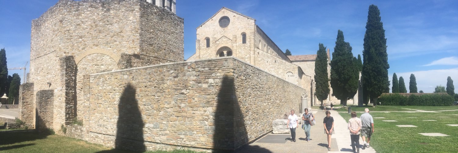 Luc Desrosiers banner