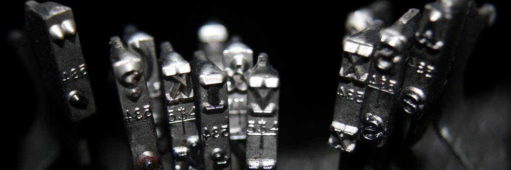 María Comín banner