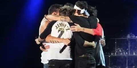 luna__1d__'s profile banner image