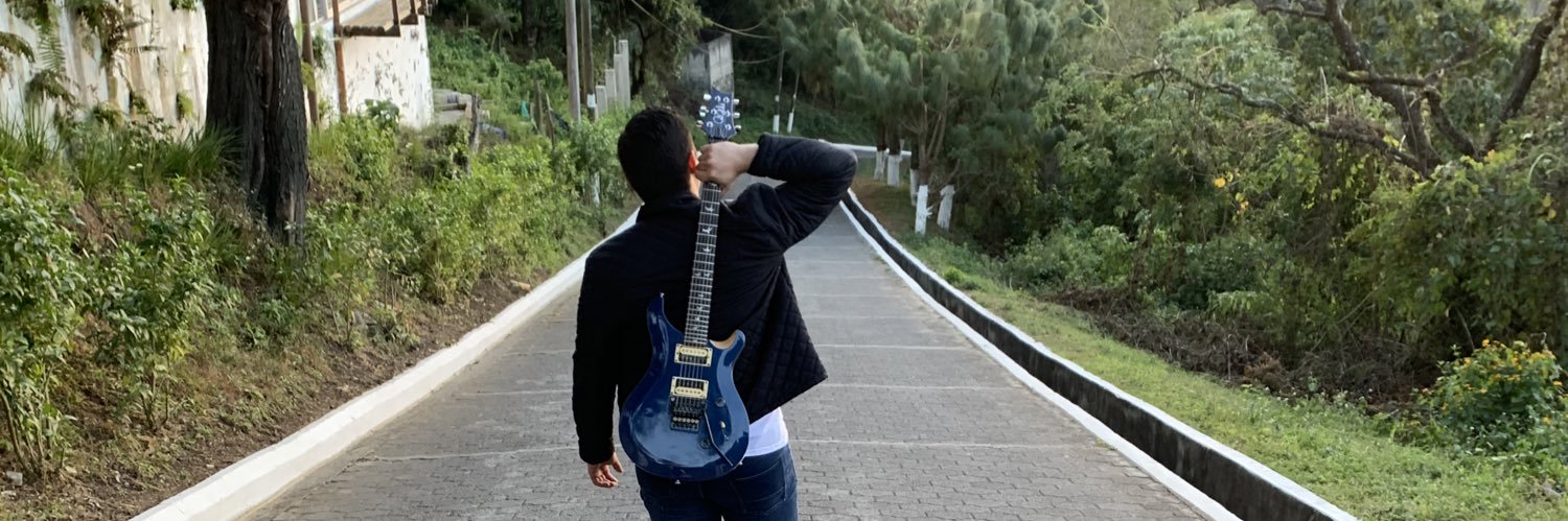 Tio_Lucho's profile banner image