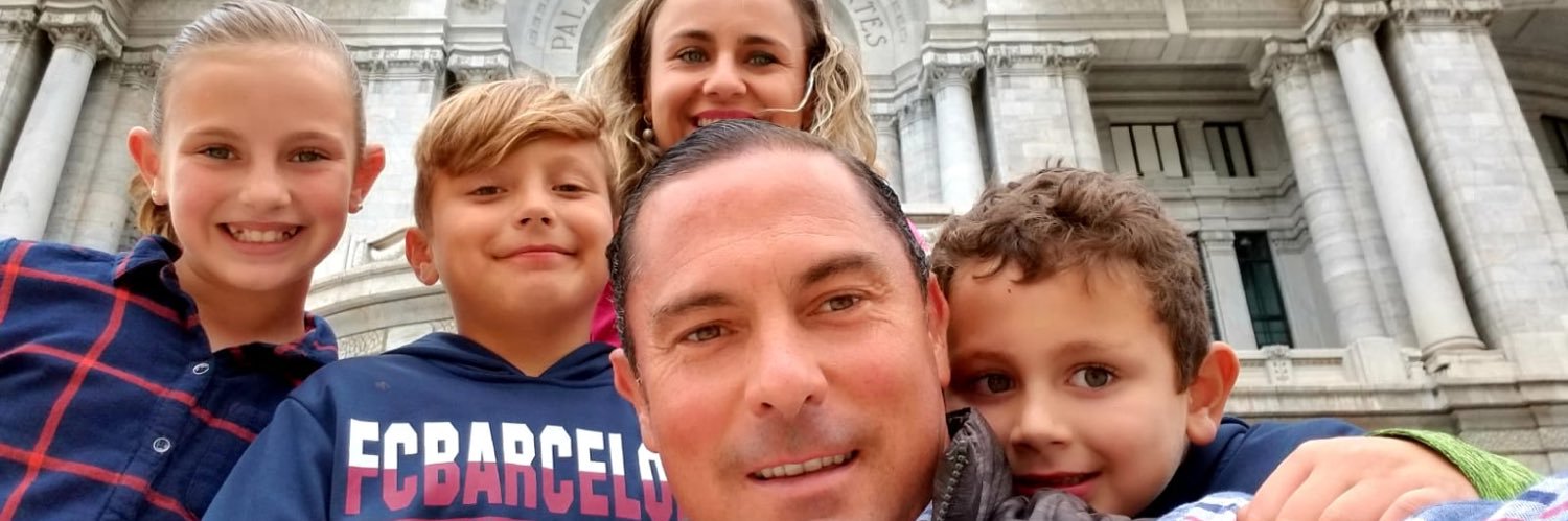 Gustavo Rico De Saro banner