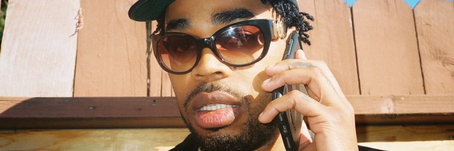 _zweee's profile banner image