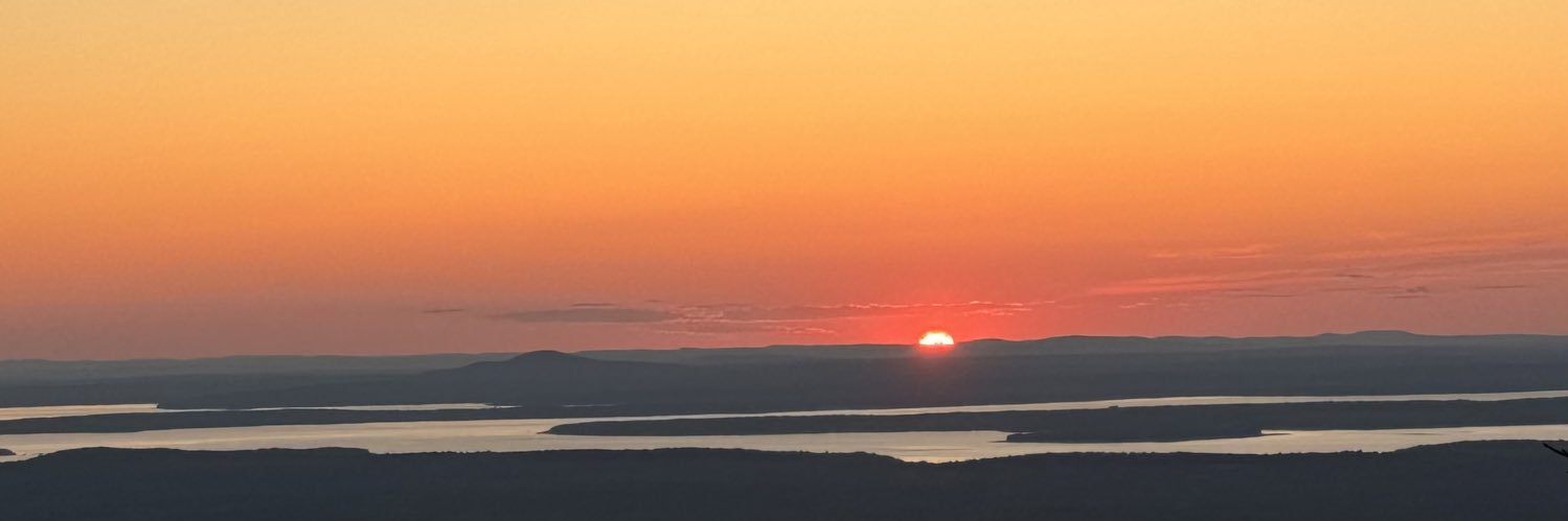 Jake_Momper's profile banner image