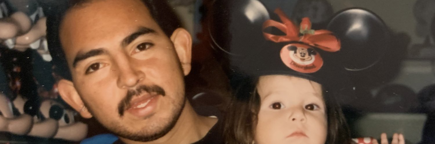 averiee10's profile banner image