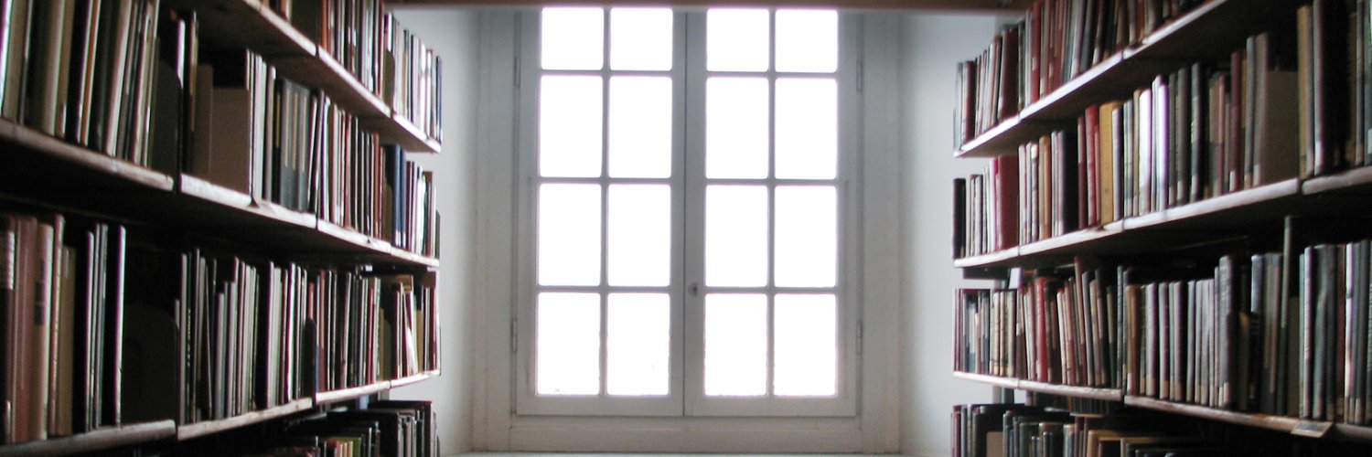 buzzbookstore's profile banner image
