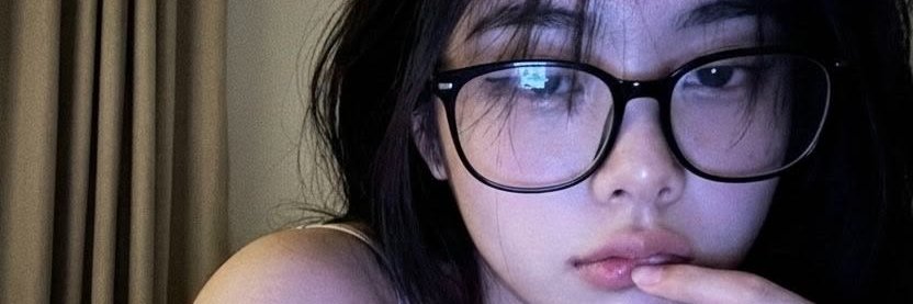 Divaa aureliiaaa 🐾 banner