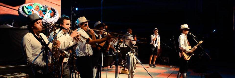 los_chantas's profile banner image