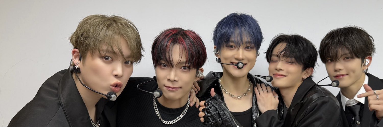 Lovewords22's profile banner image